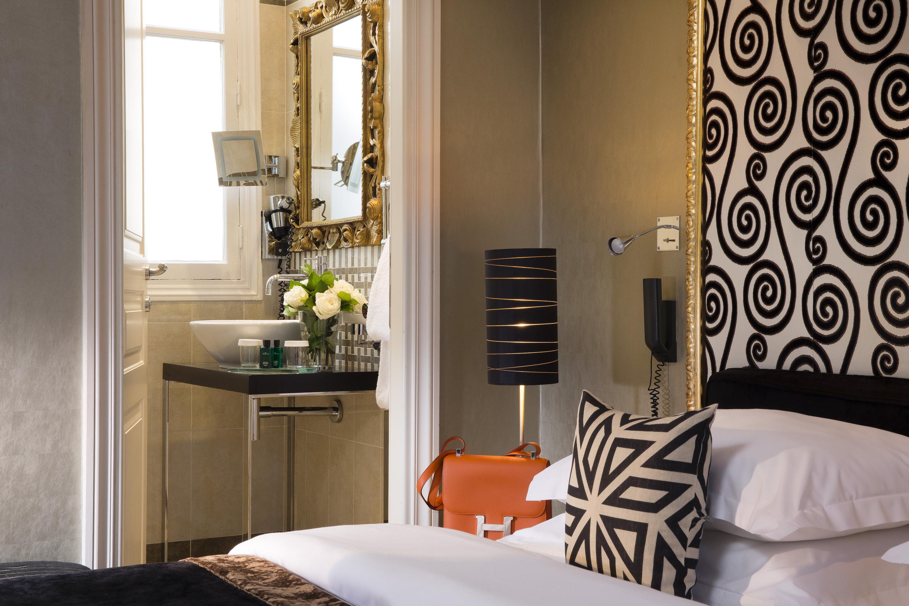 Ares Eiffel 4* Parigi
