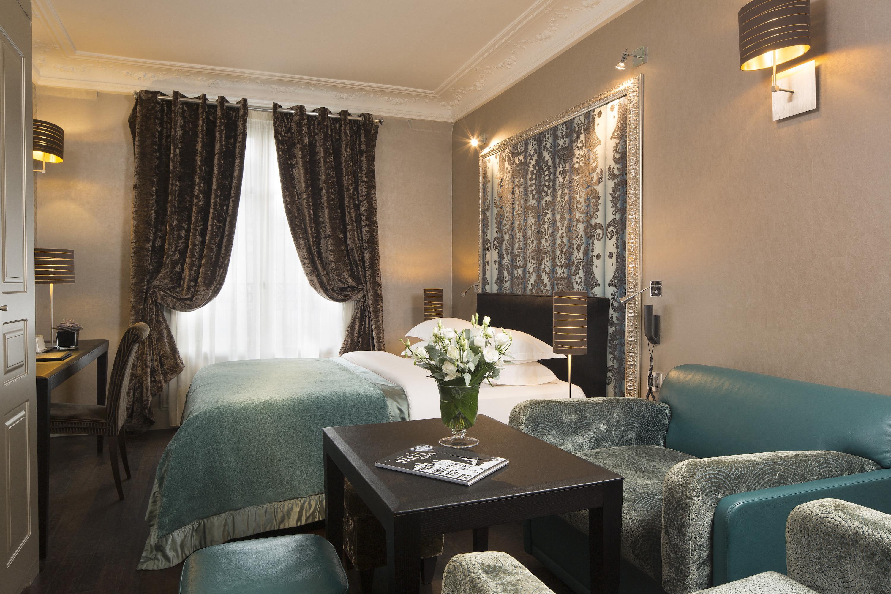 Ares Eiffel 4* Parigi