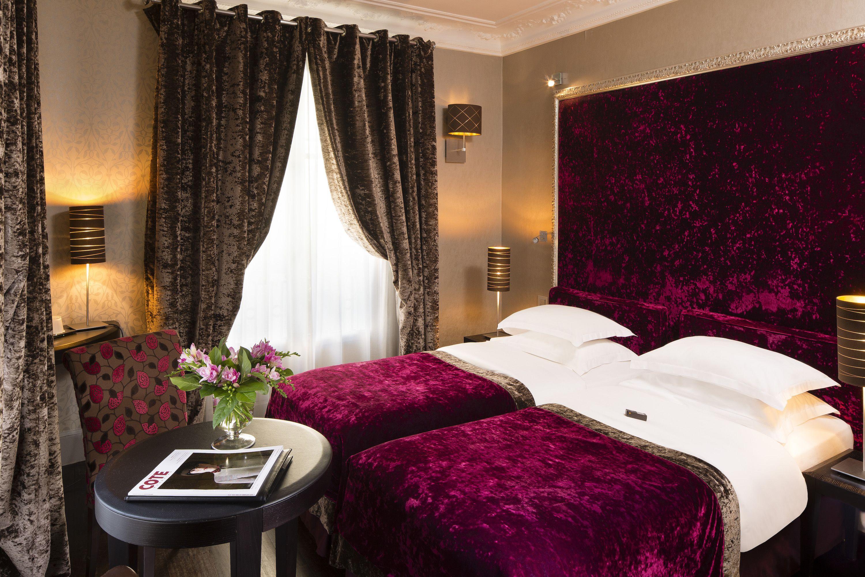 Ares Eiffel 4* Parigi