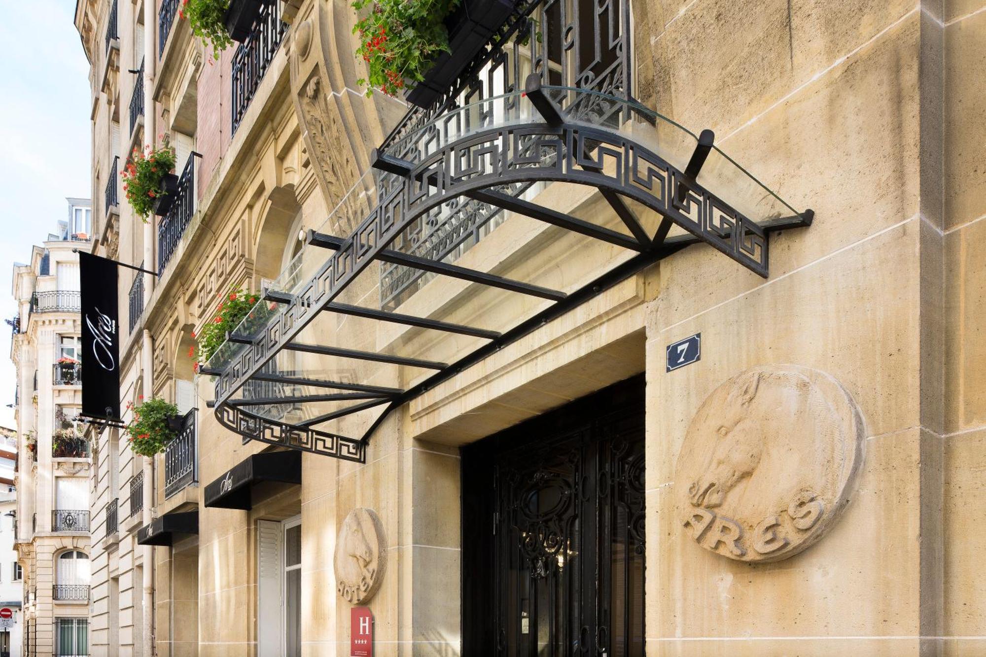 Hotel Ares Eiffel Parigi